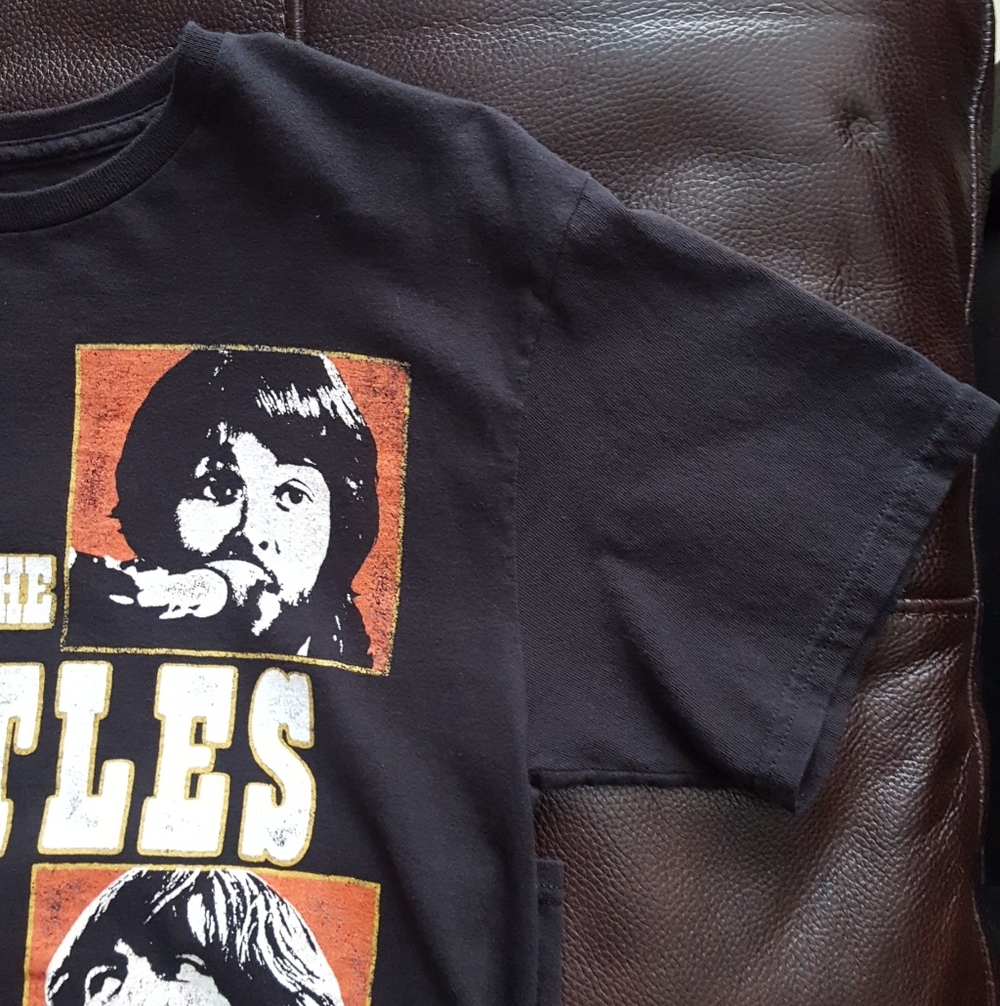 The Beatles Retro Graphic Band Tee - Picture 6 of 7
